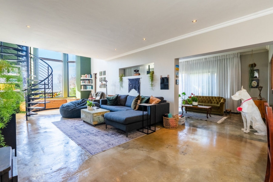 4 Bedroom Property for Sale in Linkside Western Cape